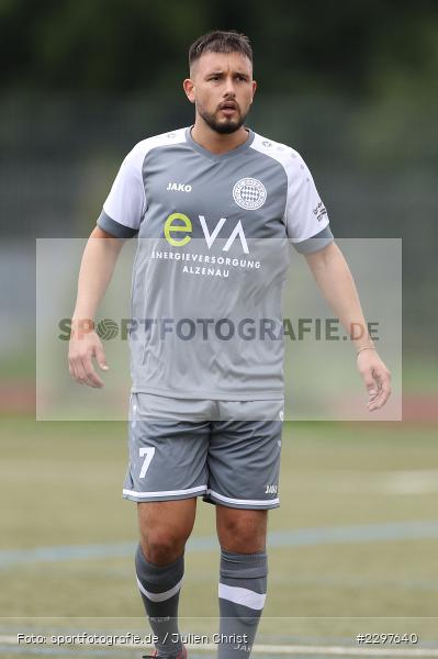 Gianni Petrone, Städtisches Sportzentrum, Alzenau in Unterfranken, 11.07.2021, sport, action, Fussball, Deutschland, Testspiel, Freundschaftsspiele, Juli 2021, Saison 2021/2022, Bayernliga, Hessenliga, TSV Karlburg, FC Bayern Alzenau - Bild-ID: 2297640 Gianni Petrone, Städtisches Sportzentrum, Alzenau in Unterfranken, 11.07.2021, sport, action, Fussball, Deutschland, Testspiel, Freundschaftsspiele, Juli 2021, Saison 2021/2022, Bayernliga, Hessenliga, TSV Karlburg, FC Bayern Alzenau - Bild-ID: 2297640