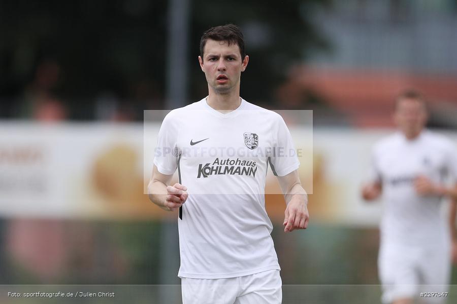 Cedric Fenske, Städtisches Sportzentrum, Alzenau in Unterfranken, 11.07.2021, sport, action, Fussball, Deutschland, Testspiel, Freundschaftsspiele, Juli 2021, Saison 2021/2022, Bayernliga, Hessenliga, TSV Karlburg, FC Bayern Alzenau - Bild-ID: 2297647