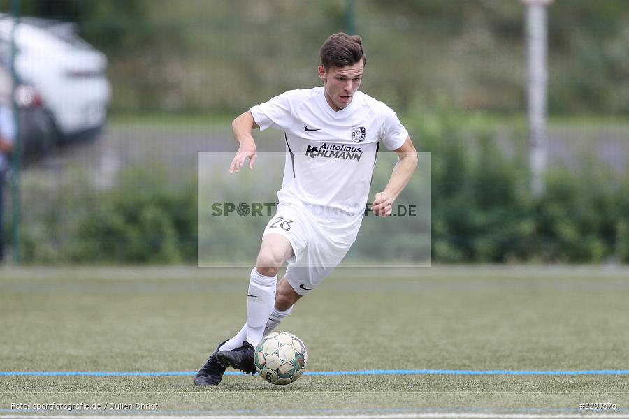 Paul Karle, Städtisches Sportzentrum, Alzenau in Unterfranken, 11.07.2021, sport, action, Fussball, Deutschland, Testspiel, Freundschaftsspiele, Juli 2021, Saison 2021/2022, Bayernliga, Hessenliga, TSV Karlburg, FC Bayern Alzenau - Bild-ID: 2297676