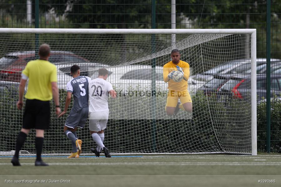Marvin Fischer-Vallecilla, Städtisches Sportzentrum, Alzenau in Unterfranken, 11.07.2021, sport, action, Fussball, Deutschland, Testspiel, Freundschaftsspiele, Juli 2021, Saison 2021/2022, Bayernliga, Hessenliga, TSV Karlburg, FC Bayern Alzenau - Bild-ID: 2297685 Marvin Fischer-Vallecilla, Städtisches Sportzentrum, Alzenau in Unterfranken, 11.07.2021, sport, action, Fussball, Deutschland, Testspiel, Freundschaftsspiele, Juli 2021, Saison 2021/2022, Bayernliga, Hessenliga, TSV Karlburg, FC Bayern Alzenau - Bild-ID: 2297685