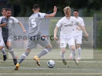 Fotos von FC Bayern Alzenau - TSV Karlburg auf sportfotografie.de