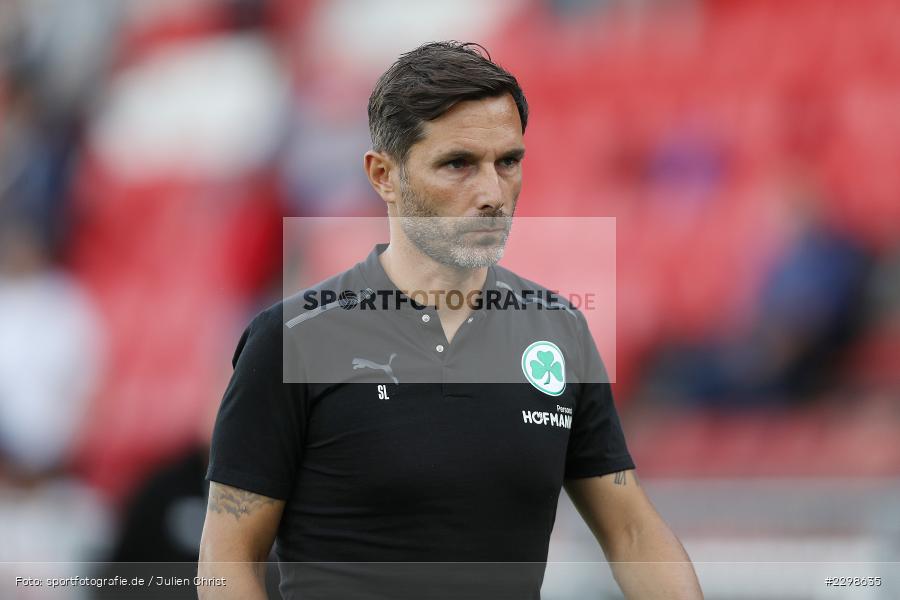Stefan Leitl, FLYERALARM Arena, Würzburg, 14.07.2021, DFL, Freundschaftsspiele, sport, action, Fussball, Deutschland, Juli 2021, Saison 2021/2022, SGF, FWK, Bundesliga, 3. Liga, SpVgg Greuther Fürth, FC Würzburger Kickers - Bild-ID: 2298635