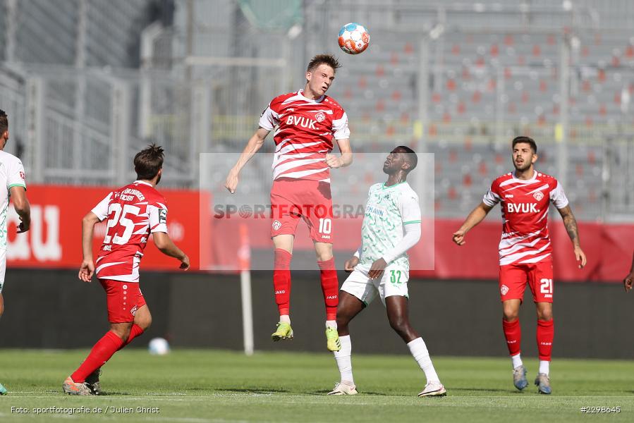 Maximilian Breunig, FLYERALARM Arena, Würzburg, 14.07.2021, DFL, Freundschaftsspiele, sport, action, Fussball, Deutschland, Juli 2021, Saison 2021/2022, SGF, FWK, Bundesliga, 3. Liga, SpVgg Greuther Fürth, FC Würzburger Kickers - Bild-ID: 2298645