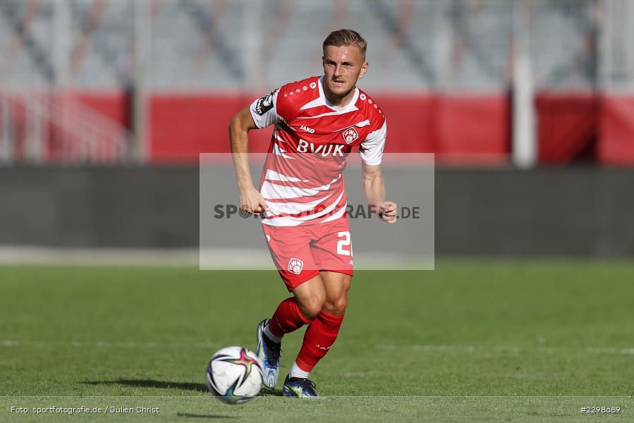 Alexander Lungwitz, FLYERALARM Arena, Würzburg, 14.07.2021, DFL, Freundschaftsspiele, sport, action, Fussball, Deutschland, Juli 2021, Saison 2021/2022, SGF, FWK, Bundesliga, 3. Liga, SpVgg Greuther Fürth, FC Würzburger Kickers - Bild-ID: 2298689