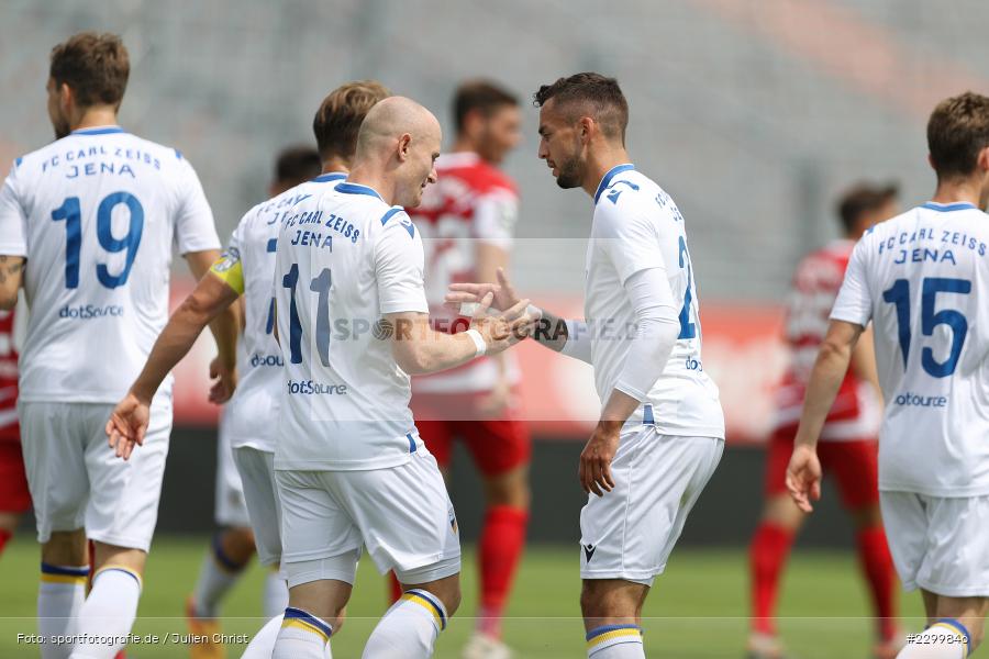 Freude, Torjubel, Maximilian Krauß, FLYERALARM Arena, Würzburg, 17.07.2021, DFL, Freundschaftsspiele, sport, action, Fussball, Deutschland, Juli 2021, Saison 2021/2022, FCC, FWK, Regionalliga Nordost, 3. Liga, FC Carl Zeiss Jena, FC Würzburger Kickers - Bild-ID: 2299846