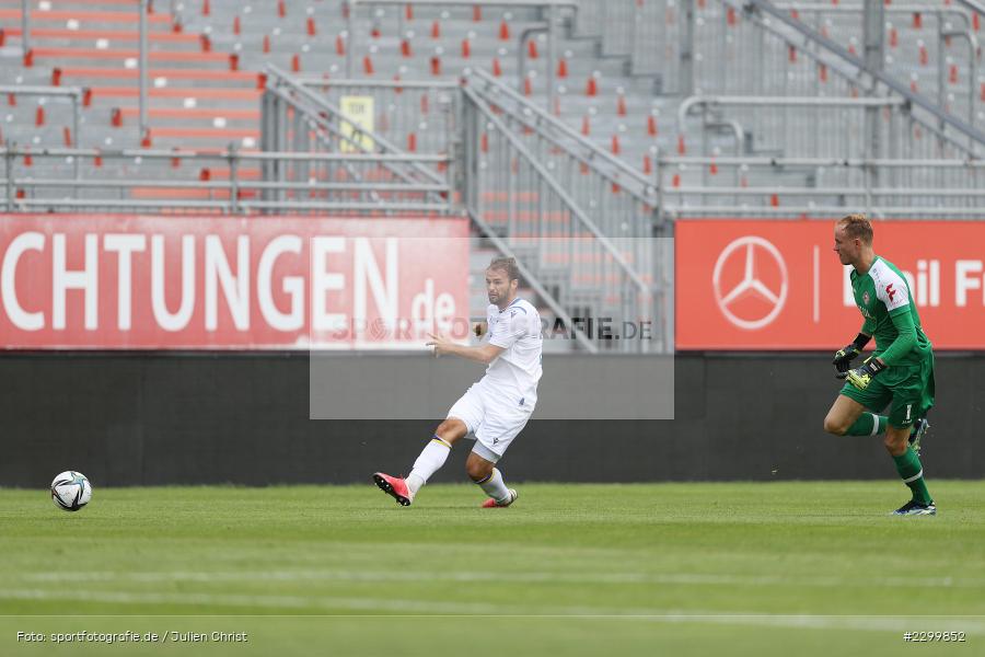 Fabian Eisele, FLYERALARM Arena, Würzburg, 17.07.2021, DFL, Freundschaftsspiele, sport, action, Fussball, Deutschland, Juli 2021, Saison 2021/2022, FCC, FWK, Regionalliga Nordost, 3. Liga, FC Carl Zeiss Jena, FC Würzburger Kickers - Bild-ID: 2299852 Fabian Eisele, FLYERALARM Arena, Würzburg, 17.07.2021, DFL, Freundschaftsspiele, sport, action, Fussball, Deutschland, Juli 2021, Saison 2021/2022, FCC, FWK, Regionalliga Nordost, 3. Liga, FC Carl Zeiss Jena, FC Würzburger Kickers - Bild-ID: 2299852