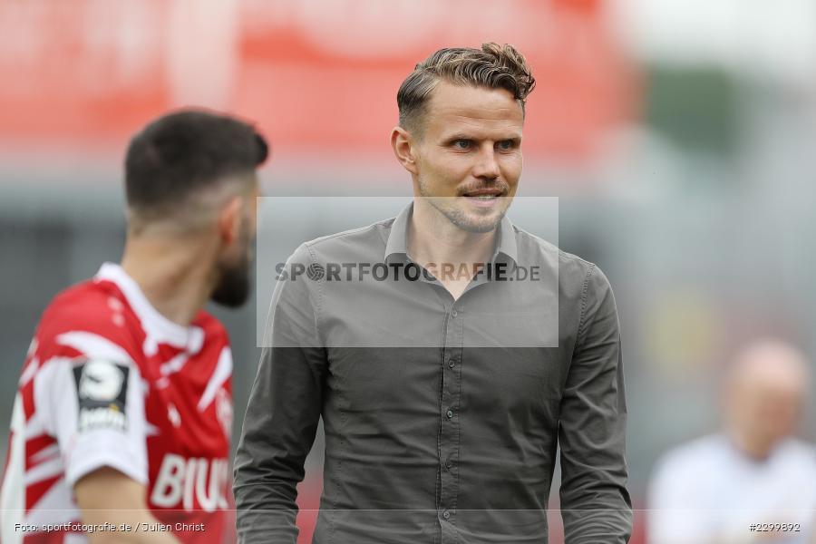 Sebastian Schuppan, FLYERALARM Arena, Würzburg, 17.07.2021, DFL, Freundschaftsspiele, sport, action, Fussball, Deutschland, Juli 2021, Saison 2021/2022, FCC, FWK, Regionalliga Nordost, 3. Liga, FC Carl Zeiss Jena, FC Würzburger Kickers - Bild-ID: 2299892 Sebastian Schuppan, FLYERALARM Arena, Würzburg, 17.07.2021, DFL, Freundschaftsspiele, sport, action, Fussball, Deutschland, Juli 2021, Saison 2021/2022, FCC, FWK, Regionalliga Nordost, 3. Liga, FC Carl Zeiss Jena, FC Würzburger Kickers - Bild-ID: 2299892