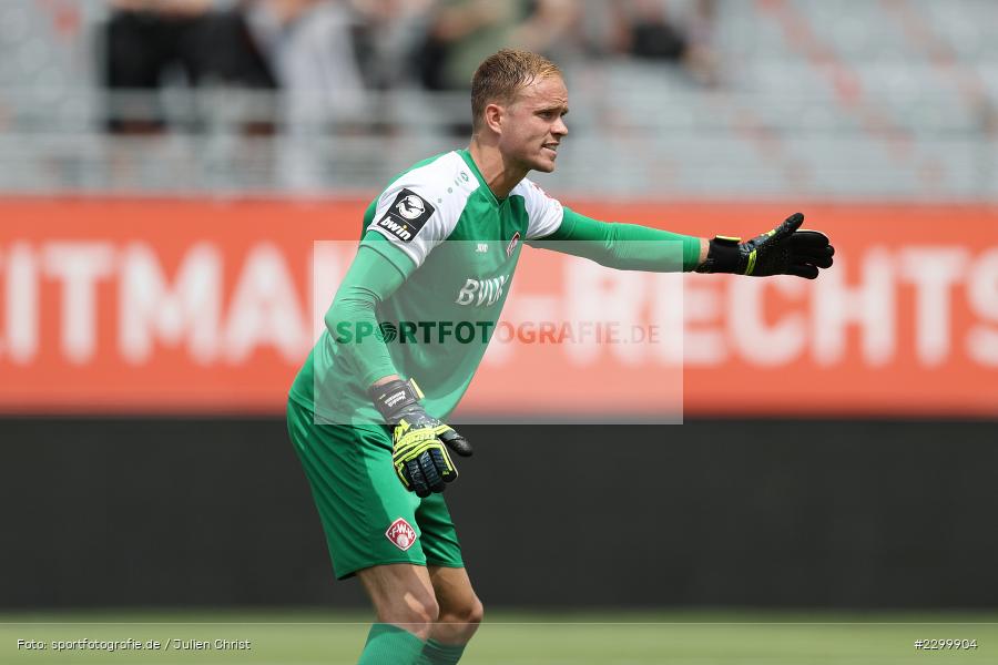 Torwart, Hendrik Bonmann, FLYERALARM Arena, Würzburg, 17.07.2021, DFL, Freundschaftsspiele, sport, action, Fussball, Deutschland, Juli 2021, Saison 2021/2022, FCC, FWK, Regionalliga Nordost, 3. Liga, FC Carl Zeiss Jena, FC Würzburger Kickers - Bild-ID: 2299904 Torwart, Hendrik Bonmann, FLYERALARM Arena, Würzburg, 17.07.2021, DFL, Freundschaftsspiele, sport, action, Fussball, Deutschland, Juli 2021, Saison 2021/2022, FCC, FWK, Regionalliga Nordost, 3. Liga, FC Carl Zeiss Jena, FC Würzburger Kickers - Bild-ID: 2299904