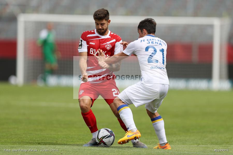 Lucas Stauffer, Moritz Heinrich, FLYERALARM Arena, Würzburg, 17.07.2021, DFL, Freundschaftsspiele, sport, action, Fussball, Deutschland, Juli 2021, Saison 2021/2022, FCC, FWK, Regionalliga Nordost, 3. Liga, FC Carl Zeiss Jena, FC Würzburger Kickers - Bild-ID: 2299915 Lucas Stauffer, Moritz Heinrich, FLYERALARM Arena, Würzburg, 17.07.2021, DFL, Freundschaftsspiele, sport, action, Fussball, Deutschland, Juli 2021, Saison 2021/2022, FCC, FWK, Regionalliga Nordost, 3. Liga, FC Carl Zeiss Jena, FC Würzburger Kickers - Bild-ID: 2299915