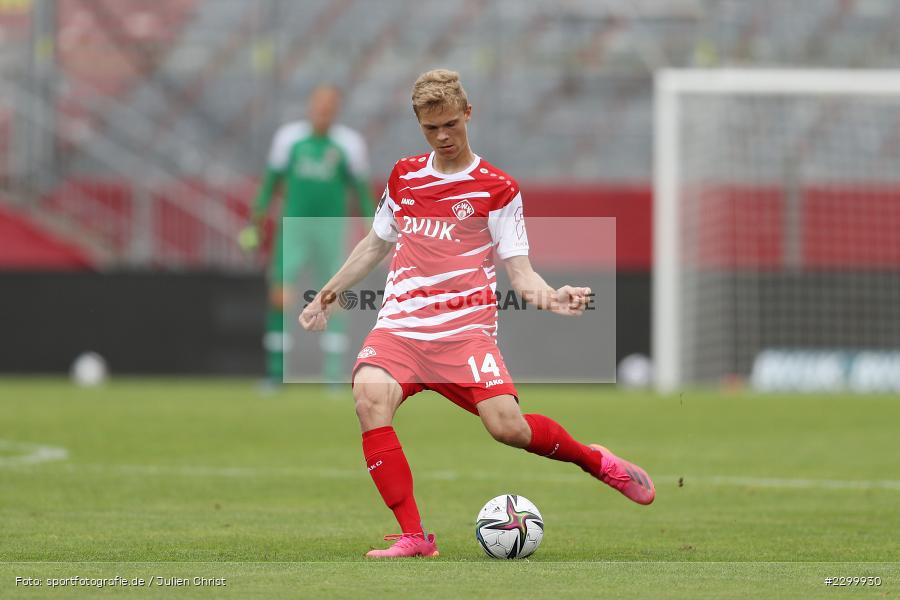 Louis Breunig, FLYERALARM Arena, Würzburg, 17.07.2021, DFL, Freundschaftsspiele, sport, action, Fussball, Deutschland, Juli 2021, Saison 2021/2022, FCC, FWK, Regionalliga Nordost, 3. Liga, FC Carl Zeiss Jena, FC Würzburger Kickers - Bild-ID: 2299930 Louis Breunig, FLYERALARM Arena, Würzburg, 17.07.2021, DFL, Freundschaftsspiele, sport, action, Fussball, Deutschland, Juli 2021, Saison 2021/2022, FCC, FWK, Regionalliga Nordost, 3. Liga, FC Carl Zeiss Jena, FC Würzburger Kickers - Bild-ID: 2299930