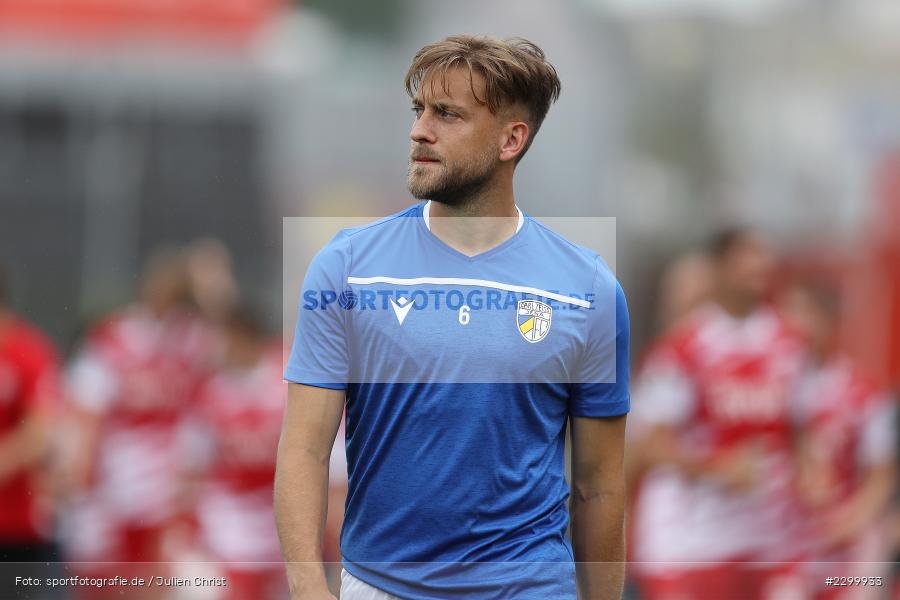Dennis Slamar, FLYERALARM Arena, Würzburg, 17.07.2021, DFL, Freundschaftsspiele, sport, action, Fussball, Deutschland, Juli 2021, Saison 2021/2022, FCC, FWK, Regionalliga Nordost, 3. Liga, FC Carl Zeiss Jena, FC Würzburger Kickers - Bild-ID: 2299933 Dennis Slamar, FLYERALARM Arena, Würzburg, 17.07.2021, DFL, Freundschaftsspiele, sport, action, Fussball, Deutschland, Juli 2021, Saison 2021/2022, FCC, FWK, Regionalliga Nordost, 3. Liga, FC Carl Zeiss Jena, FC Würzburger Kickers - Bild-ID: 2299933