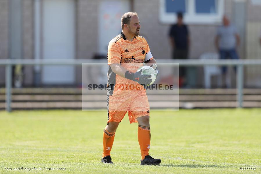 Torwart, Fabian Brand, Sportplatz, Gössenheim, 18.07.2021, Freundschaftsspiele, sport, action, Fussball, Deutschland, Juli 2021, Saison 2021/2022, TSV Partenstein, FC Gössenheim - Bild-ID: 2299982