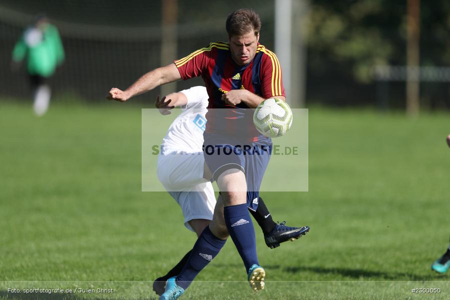 Benedikt Weikinger, Sportplatz, Karsbach, 18.07.2021, Freundschaftsspiele, sport, action, Fussball, Deutschland, Juli 2021, Saison 2021/2022, FV Mittelsinn/Obersinn, FC Karsbach - Bild-ID: 2300050