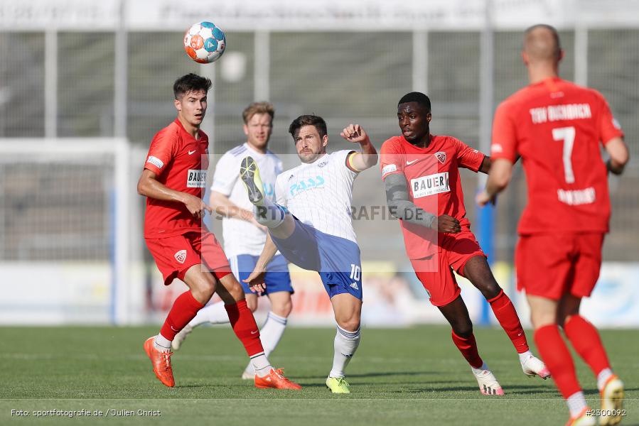 Moritz Sassmann, Daniel Muteba, Stadion am Schoenbusch, Aschaffenburg, 23.07.2021, BFV, sport, action, Fussball, Deutschland, Juli 2021, Saison 2021/2022, TSV, SVA, Regionalliga Bayern, TSV Buchbach, SV Viktoria Aschaffenburg - Bild-ID: 2300092 Moritz Sassmann, Daniel Muteba, Stadion am Schoenbusch, Aschaffenburg, 23.07.2021, BFV, sport, action, Fussball, Deutschland, Juli 2021, Saison 2021/2022, TSV, SVA, Regionalliga Bayern, TSV Buchbach, SV Viktoria Aschaffenburg - Bild-ID: 2300092