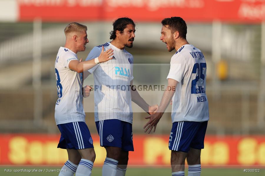 Nick Förster, Freude, Torjubel, Elias Niesigk, Stadion am Schoenbusch, Aschaffenburg, 23.07.2021, BFV, sport, action, Fussball, Deutschland, Juli 2021, Saison 2021/2022, TSV, SVA, Regionalliga Bayern, TSV Buchbach, SV Viktoria Aschaffenburg - Bild-ID: 2300122 Nick Förster, Freude, Torjubel, Elias Niesigk, Stadion am Schoenbusch, Aschaffenburg, 23.07.2021, BFV, sport, action, Fussball, Deutschland, Juli 2021, Saison 2021/2022, TSV, SVA, Regionalliga Bayern, TSV Buchbach, SV Viktoria Aschaffenburg - Bild-ID: 2300122