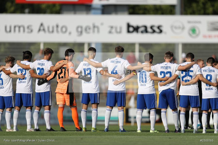 Team, Schweigeminute, Stadion am Schoenbusch, Aschaffenburg, 23.07.2021, BFV, sport, action, Fussball, Deutschland, Juli 2021, Saison 2021/2022, TSV, SVA, Regionalliga Bayern, TSV Buchbach, SV Viktoria Aschaffenburg - Bild-ID: 2300163 Team, Schweigeminute, Stadion am Schoenbusch, Aschaffenburg, 23.07.2021, BFV, sport, action, Fussball, Deutschland, Juli 2021, Saison 2021/2022, TSV, SVA, Regionalliga Bayern, TSV Buchbach, SV Viktoria Aschaffenburg - Bild-ID: 2300163