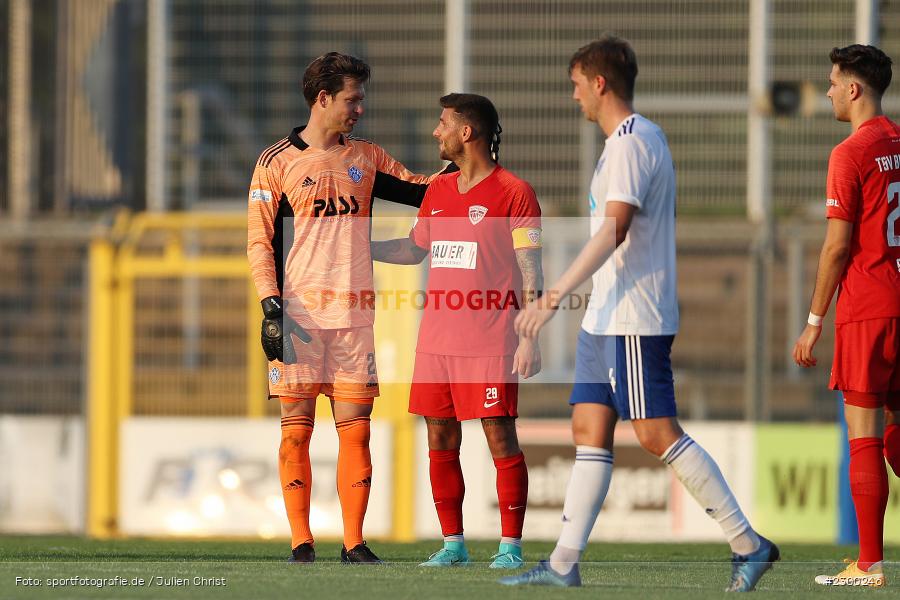 Dialog, Max Grün, Stadion am Schoenbusch, Aschaffenburg, 23.07.2021, BFV, sport, action, Fussball, Deutschland, Juli 2021, Saison 2021/2022, TSV, SVA, Regionalliga Bayern, TSV Buchbach, SV Viktoria Aschaffenburg - Bild-ID: 2300246