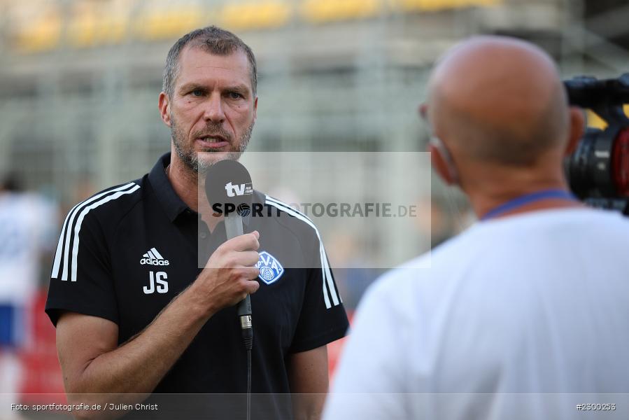 tv mainfranken, Interview, Jochen Seitz, Stadion am Schoenbusch, Aschaffenburg, 23.07.2021, BFV, sport, action, Fussball, Deutschland, Juli 2021, Saison 2021/2022, TSV, SVA, Regionalliga Bayern, TSV Buchbach, SV Viktoria Aschaffenburg - Bild-ID: 2300253