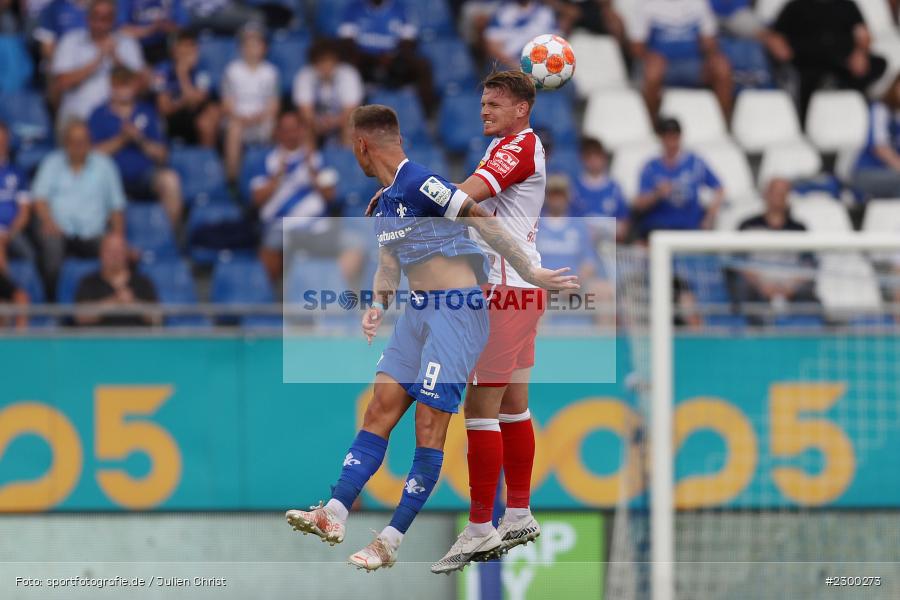 Phillip Tietz, Steve Breitkreuz, Merck-Stadion, Darmstadt, 24.07.2021, DFL, sport, action, Fussball, Deutschland, Juli 2021, Saison 2021/2022, SSV, SVD, Bundesliga, 2. Bundesliga, SSV Jahn Regensburg, SV Darmstadt 98 - Bild-ID: 2300273 Phillip Tietz, Steve Breitkreuz, Merck-Stadion, Darmstadt, 24.07.2021, DFL, sport, action, Fussball, Deutschland, Juli 2021, Saison 2021/2022, SSV, SVD, Bundesliga, 2. Bundesliga, SSV Jahn Regensburg, SV Darmstadt 98 - Bild-ID: 2300273
