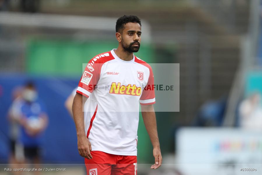 Sarpreet Singh, Merck-Stadion, Darmstadt, 24.07.2021, DFL, sport, action, Fussball, Deutschland, Juli 2021, Saison 2021/2022, SSV, SVD, Bundesliga, 2. Bundesliga, SSV Jahn Regensburg, SV Darmstadt 98 - Bild-ID: 2300296 Sarpreet Singh, Merck-Stadion, Darmstadt, 24.07.2021, DFL, sport, action, Fussball, Deutschland, Juli 2021, Saison 2021/2022, SSV, SVD, Bundesliga, 2. Bundesliga, SSV Jahn Regensburg, SV Darmstadt 98 - Bild-ID: 2300296