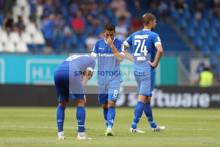 Enttäuscht, Fabian Schnellhardt, Merck-Stadion, Darmstadt, 24.07.2021, DFL, sport, action, Fussball, Deutschland, Juli 2021, Saison 2021/2022, SSV, SVD, Bundesliga, 2. Bundesliga, SSV Jahn Regensburg, SV Darmstadt 98 - Bild-ID: 2300307