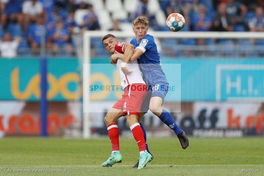 David Otto, Clemens Riedel, Merck-Stadion, Darmstadt, 24.07.2021, DFL, sport, action, Fussball, Deutschland, Juli 2021, Saison 2021/2022, SSV, SVD, Bundesliga, 2. Bundesliga, SSV Jahn Regensburg, SV Darmstadt 98 - Bild-ID: 2300334