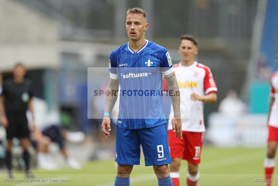 Phillip Tietz, Merck-Stadion, Darmstadt, 24.07.2021, DFL, sport, action, Fussball, Deutschland, Juli 2021, Saison 2021/2022, SSV, SVD, Bundesliga, 2. Bundesliga, SSV Jahn Regensburg, SV Darmstadt 98 - Bild-ID: 2300343