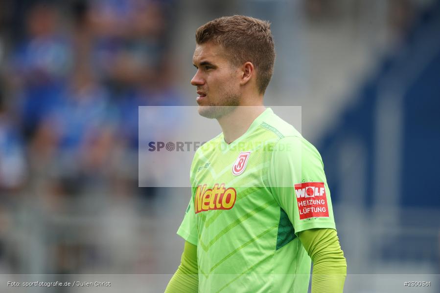 Alexander Meyer, Merck-Stadion, Darmstadt, 24.07.2021, DFL, sport, action, Fussball, Deutschland, Juli 2021, Saison 2021/2022, SSV, SVD, Bundesliga, 2. Bundesliga, SSV Jahn Regensburg, SV Darmstadt 98 - Bild-ID: 2300361 Alexander Meyer, Merck-Stadion, Darmstadt, 24.07.2021, DFL, sport, action, Fussball, Deutschland, Juli 2021, Saison 2021/2022, SSV, SVD, Bundesliga, 2. Bundesliga, SSV Jahn Regensburg, SV Darmstadt 98 - Bild-ID: 2300361