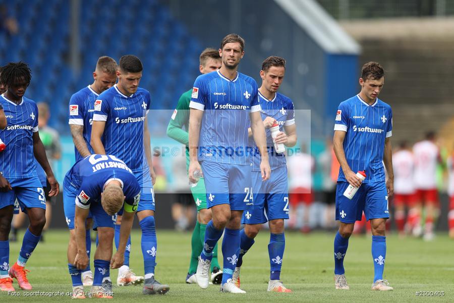 Lasse Sobiech, Merck-Stadion, Darmstadt, 24.07.2021, DFL, sport, action, Fussball, Deutschland, Juli 2021, Saison 2021/2022, SSV, SVD, Bundesliga, 2. Bundesliga, SSV Jahn Regensburg, SV Darmstadt 98 - Bild-ID: 2300403