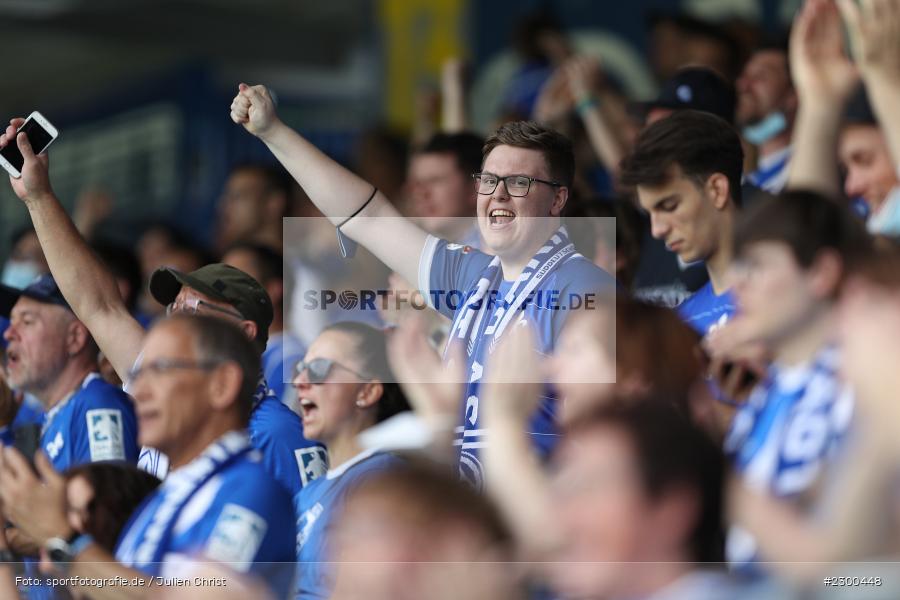 Gestik, Fans, Merck-Stadion, Darmstadt, 24.07.2021, DFL, sport, action, Fussball, Deutschland, Juli 2021, Saison 2021/2022, SSV, SVD, Bundesliga, 2. Bundesliga, SSV Jahn Regensburg, SV Darmstadt 98 - Bild-ID: 2300448 Gestik, Fans, Merck-Stadion, Darmstadt, 24.07.2021, DFL, sport, action, Fussball, Deutschland, Juli 2021, Saison 2021/2022, SSV, SVD, Bundesliga, 2. Bundesliga, SSV Jahn Regensburg, SV Darmstadt 98 - Bild-ID: 2300448