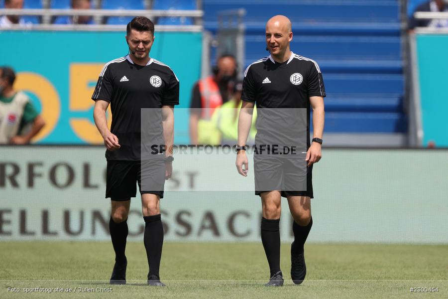 Roman Potemkin, Nicolas Winter, Merck-Stadion, Darmstadt, 24.07.2021, DFL, sport, action, Fussball, Deutschland, Juli 2021, Saison 2021/2022, SSV, SVD, Bundesliga, 2. Bundesliga, SSV Jahn Regensburg, SV Darmstadt 98 - Bild-ID: 2300454 Roman Potemkin, Nicolas Winter, Merck-Stadion, Darmstadt, 24.07.2021, DFL, sport, action, Fussball, Deutschland, Juli 2021, Saison 2021/2022, SSV, SVD, Bundesliga, 2. Bundesliga, SSV Jahn Regensburg, SV Darmstadt 98 - Bild-ID: 2300454
