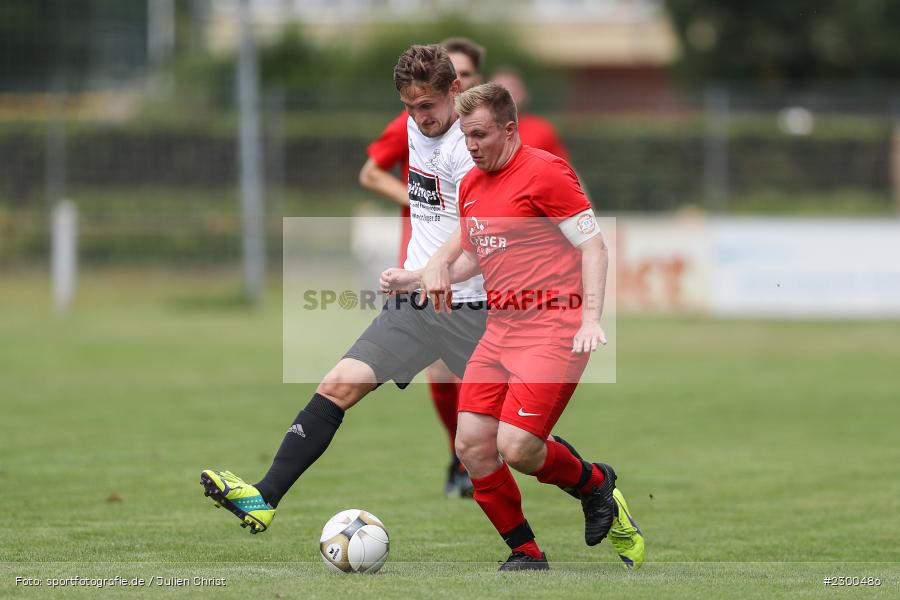 Niklas Rollmann, Jan Vogt, sport, action, Sportplatz Duivenallee, Saison 2021/2022, Juli 2021, Gemünden, Fussball, FVGS, FV Gemünden/Seifriedsburg, FCM, FC Mömlingen, Deutschland, Bezirksliga Unterfranken West, BFV, 25.07.2021 - Bild-ID: 2300486