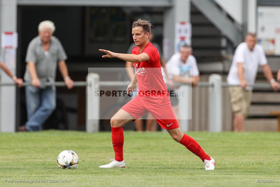 Edgard Sack, sport, action, Sportplatz Duivenallee, Saison 2021/2022, Juli 2021, Gemünden, Fussball, FVGS, FV Gemünden/Seifriedsburg, FCM, FC Mömlingen, Deutschland, Bezirksliga Unterfranken West, BFV, 25.07.2021 - Bild-ID: 2300494