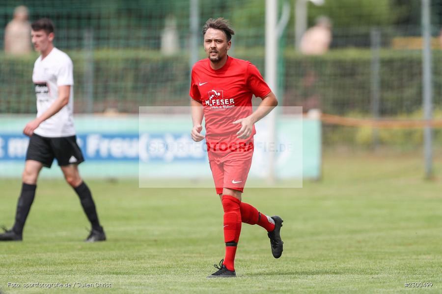 Jens Fromm, sport, action, Sportplatz Duivenallee, Saison 2021/2022, Juli 2021, Gemünden, Fussball, FVGS, FV Gemünden/Seifriedsburg, FCM, FC Mömlingen, Deutschland, Bezirksliga Unterfranken West, BFV, 25.07.2021 - Bild-ID: 2300499