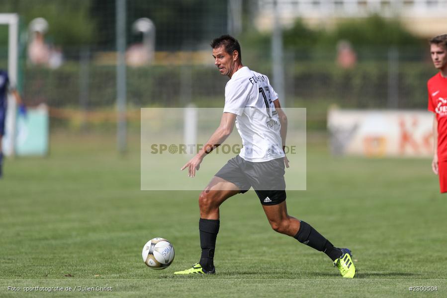 Bastian Koch, sport, action, Sportplatz Duivenallee, Saison 2021/2022, Juli 2021, Gemünden, Fussball, FVGS, FV Gemünden/Seifriedsburg, FCM, FC Mömlingen, Deutschland, Bezirksliga Unterfranken West, BFV, 25.07.2021 - Bild-ID: 2300504