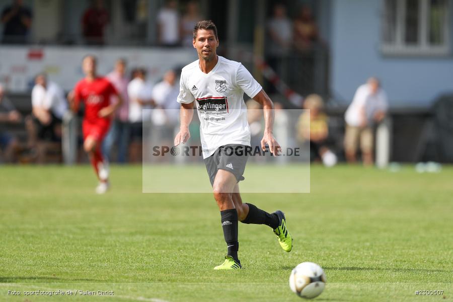 Bastian Koch, sport, action, Sportplatz Duivenallee, Saison 2021/2022, Juli 2021, Gemünden, Fussball, FVGS, FV Gemünden/Seifriedsburg, FCM, FC Mömlingen, Deutschland, Bezirksliga Unterfranken West, BFV, 25.07.2021 - Bild-ID: 2300507