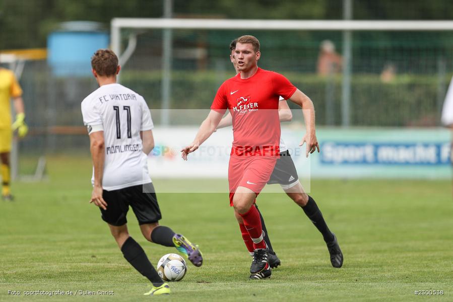 Julian Ködel, sport, action, Sportplatz Duivenallee, Saison 2021/2022, Juli 2021, Gemünden, Fussball, FVGS, FV Gemünden/Seifriedsburg, FCM, FC Mömlingen, Deutschland, Bezirksliga Unterfranken West, BFV, 25.07.2021 - Bild-ID: 2300538
