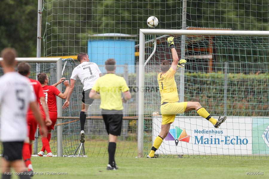 Philipp Ködel, sport, action, Sportplatz Duivenallee, Saison 2021/2022, Juli 2021, Gemünden, Fussball, FVGS, FV Gemünden/Seifriedsburg, FCM, FC Mömlingen, Deutschland, Bezirksliga Unterfranken West, BFV, 25.07.2021 - Bild-ID: 2300543