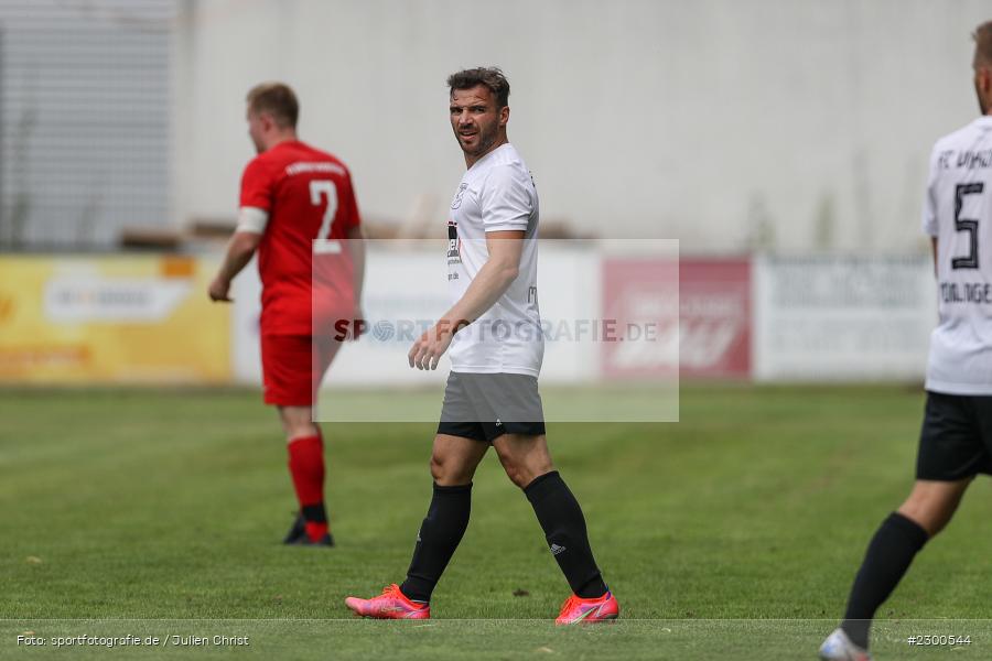 Tobias Bystrek, sport, action, Sportplatz Duivenallee, Saison 2021/2022, Juli 2021, Gemünden, Fussball, FVGS, FV Gemünden/Seifriedsburg, FCM, FC Mömlingen, Deutschland, Bezirksliga Unterfranken West, BFV, 25.07.2021 - Bild-ID: 2300544