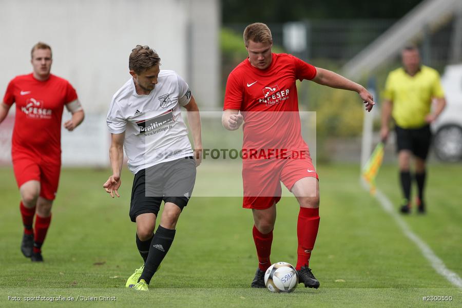 Niklas Rollmann, David Vogt, sport, action, Sportplatz Duivenallee, Saison 2021/2022, Juli 2021, Gemünden, Fussball, FVGS, FV Gemünden/Seifriedsburg, FCM, FC Mömlingen, Deutschland, Bezirksliga Unterfranken West, BFV, 25.07.2021 - Bild-ID: 2300550