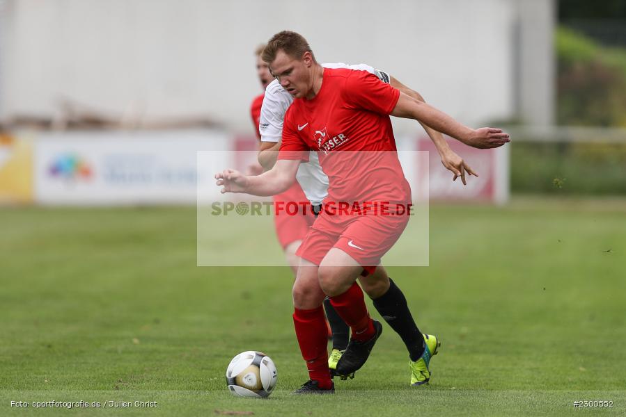 Niklas Rollmann, David Vogt, sport, action, Sportplatz Duivenallee, Saison 2021/2022, Juli 2021, Gemünden, Fussball, FVGS, FV Gemünden/Seifriedsburg, FCM, FC Mömlingen, Deutschland, Bezirksliga Unterfranken West, BFV, 25.07.2021 - Bild-ID: 2300552
