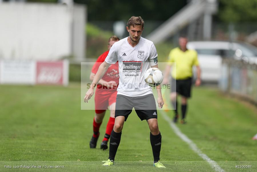 Niklas Rollmann, sport, action, Sportplatz Duivenallee, Saison 2021/2022, Juli 2021, Gemünden, Fussball, FVGS, FV Gemünden/Seifriedsburg, FCM, FC Mömlingen, Deutschland, Bezirksliga Unterfranken West, BFV, 25.07.2021 - Bild-ID: 2300587 Niklas Rollmann, sport, action, Sportplatz Duivenallee, Saison 2021/2022, Juli 2021, Gemünden, Fussball, FVGS, FV Gemünden/Seifriedsburg, FCM, FC Mömlingen, Deutschland, Bezirksliga Unterfranken West, BFV, 25.07.2021 - Bild-ID: 2300587
