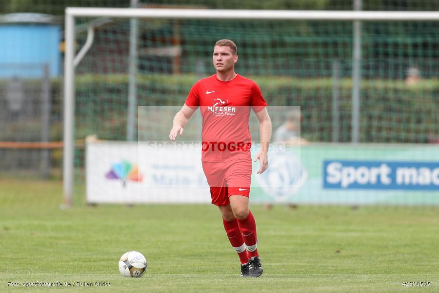 Julian Ködel, sport, action, Sportplatz Duivenallee, Saison 2021/2022, Juli 2021, Gemünden, Fussball, FVGS, FV Gemünden/Seifriedsburg, FCM, FC Mömlingen, Deutschland, Bezirksliga Unterfranken West, BFV, 25.07.2021 - Bild-ID: 2300595