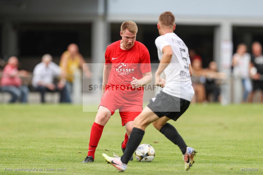 David Vogt, sport, action, Sportplatz Duivenallee, Saison 2021/2022, Juli 2021, Gemünden, Fussball, FVGS, FV Gemünden/Seifriedsburg, FCM, FC Mömlingen, Deutschland, Bezirksliga Unterfranken West, BFV, 25.07.2021 - Bild-ID: 2300598