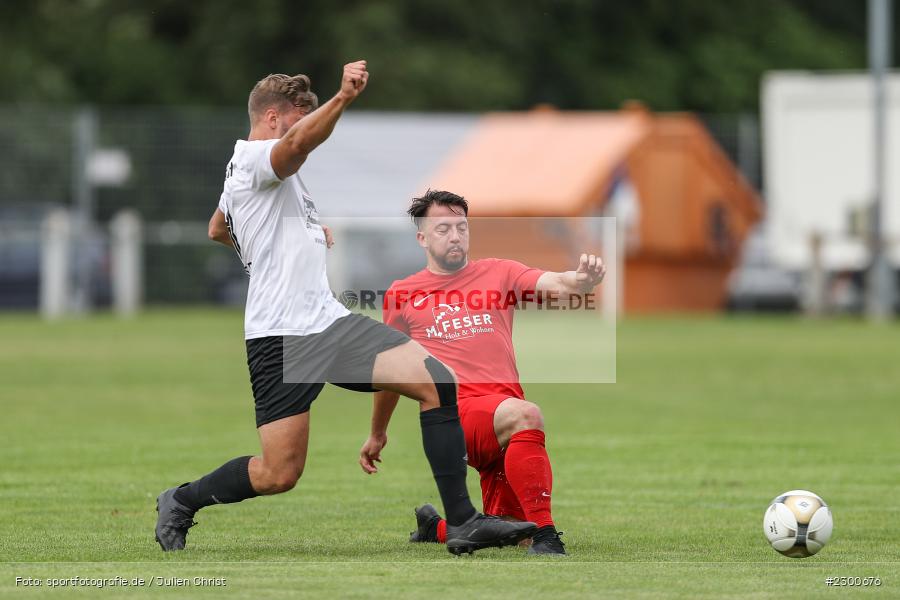 Robert Erfurt, sport, action, Sportplatz Duivenallee, Saison 2021/2022, Juli 2021, Gemünden, Fussball, FVGS, FV Gemünden/Seifriedsburg, FCM, FC Mömlingen, Deutschland, Bezirksliga Unterfranken West, BFV, 25.07.2021 - Bild-ID: 2300676