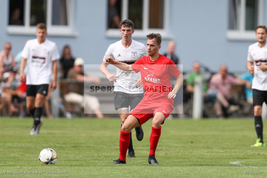 Jonas Schmitt, sport, action, Sportplatz Duivenallee, Saison 2021/2022, Juli 2021, Gemünden, Fussball, FVGS, FV Gemünden/Seifriedsburg, FCM, FC Mömlingen, Deutschland, Bezirksliga Unterfranken West, BFV, 25.07.2021 - Bild-ID: 2300690