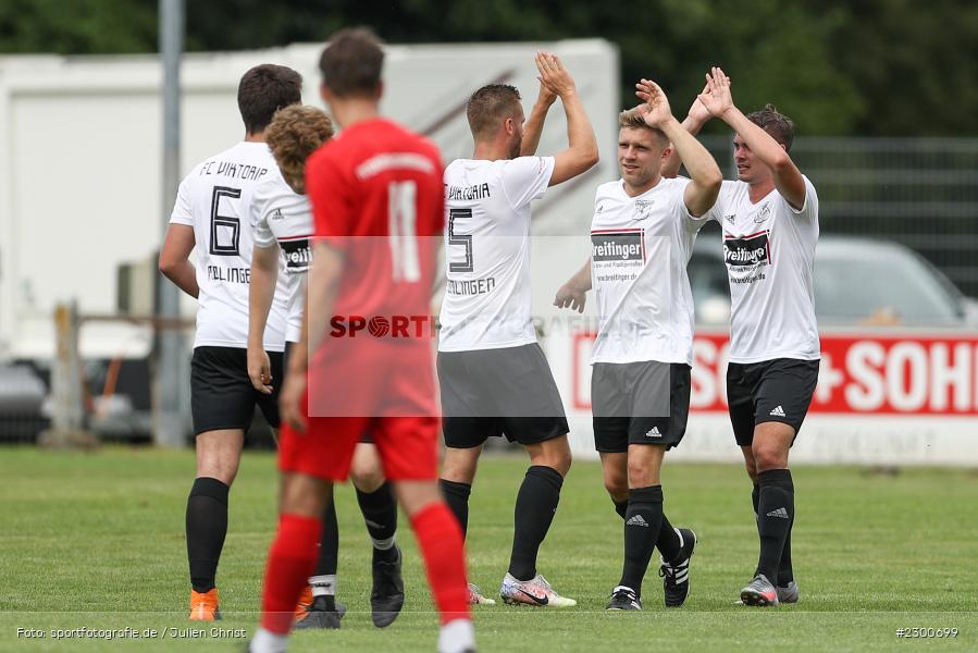 Torjubel, Luca Kupski, sport, action, Sportplatz Duivenallee, Saison 2021/2022, Juli 2021, Gemünden, Fussball, FVGS, FV Gemünden/Seifriedsburg, FCM, FC Mömlingen, Deutschland, Bezirksliga Unterfranken West, BFV, 25.07.2021 - Bild-ID: 2300699