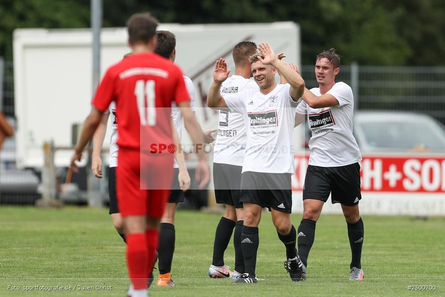 Torjubel, Luca Kupski, sport, action, Sportplatz Duivenallee, Saison 2021/2022, Juli 2021, Gemünden, Fussball, FVGS, FV Gemünden/Seifriedsburg, FCM, FC Mömlingen, Deutschland, Bezirksliga Unterfranken West, BFV, 25.07.2021 - Bild-ID: 2300700