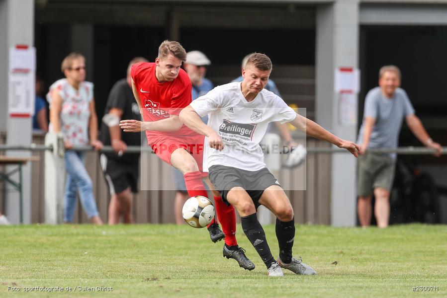 Jonas Schmitt, sport, action, Sportplatz Duivenallee, Saison 2021/2022, Juli 2021, Gemünden, Fussball, FVGS, FV Gemünden/Seifriedsburg, FCM, FC Mömlingen, Deutschland, Bezirksliga Unterfranken West, BFV, 25.07.2021 - Bild-ID: 2300711