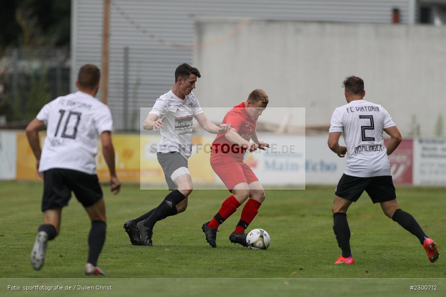 Jan Vogt, sport, action, Sportplatz Duivenallee, Saison 2021/2022, Juli 2021, Gemünden, Fussball, FVGS, FV Gemünden/Seifriedsburg, FCM, FC Mömlingen, Deutschland, Bezirksliga Unterfranken West, BFV, 25.07.2021 - Bild-ID: 2300712